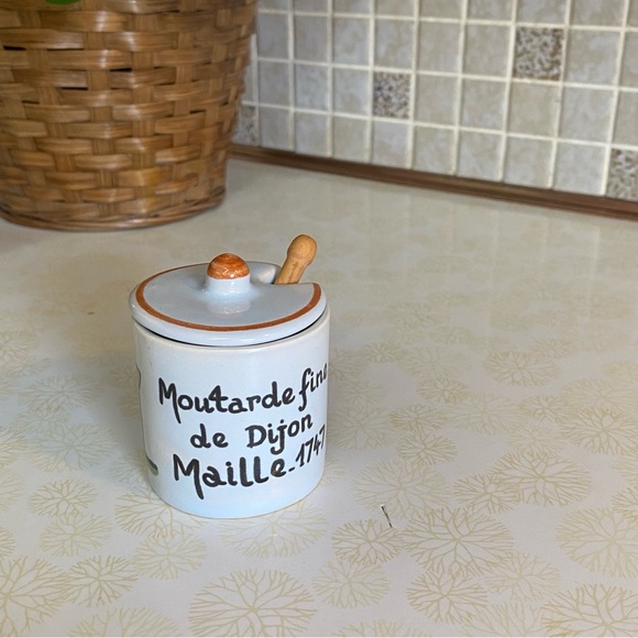 Vintage Maille lidded mustard jar with spoon made in France - Picture 2 of 7